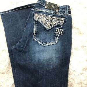 Miss Me mid-rise easy boot.